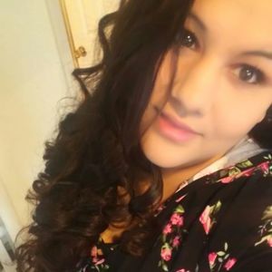 Meet your Posher, Marissa